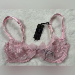 Victoria secret designer collection lace bra